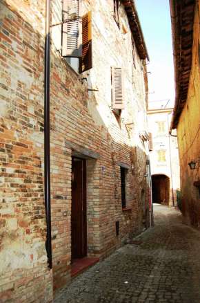 House in the town of Sarnano