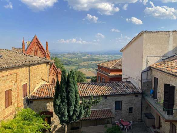 Immobile completamente ristrutturato nel cuore di San Ginesio a due passi dalla piazza Alberico Gentili