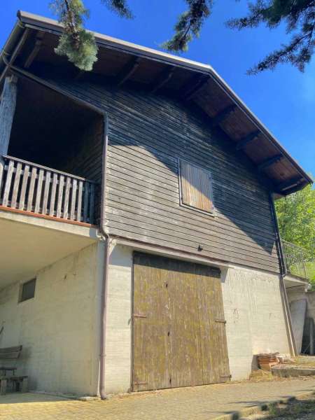 Cottage immerso nel verde dei Monti Sibillini