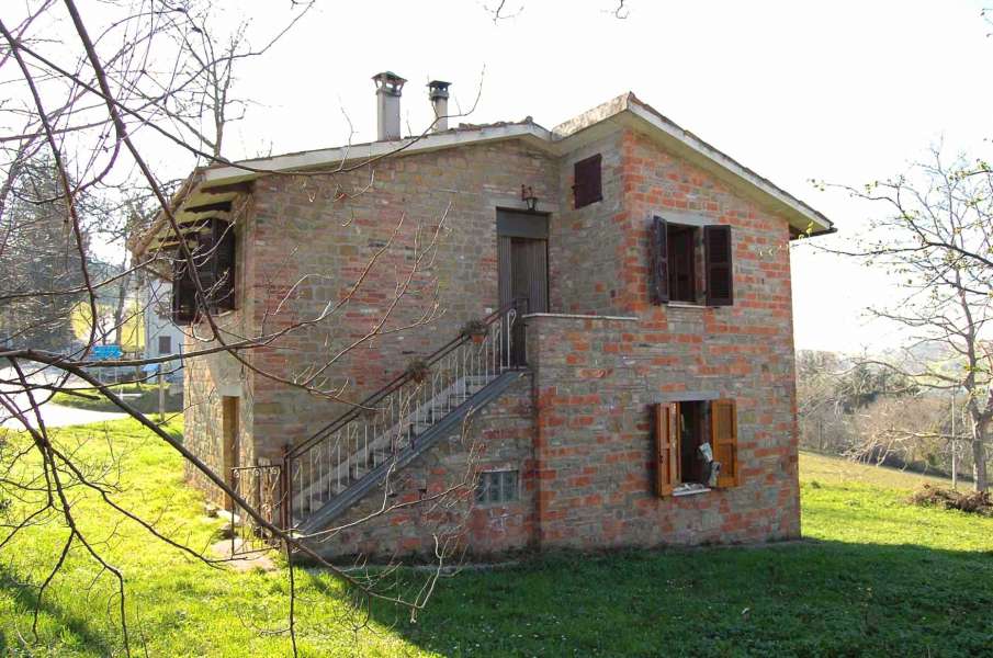 Farmhouse Wald for sale